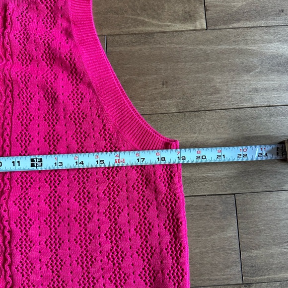 Vibrant Pink Vest NWT - Picture 4 of 5